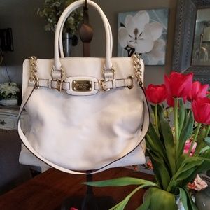 💕Gently used Michael Kors💕